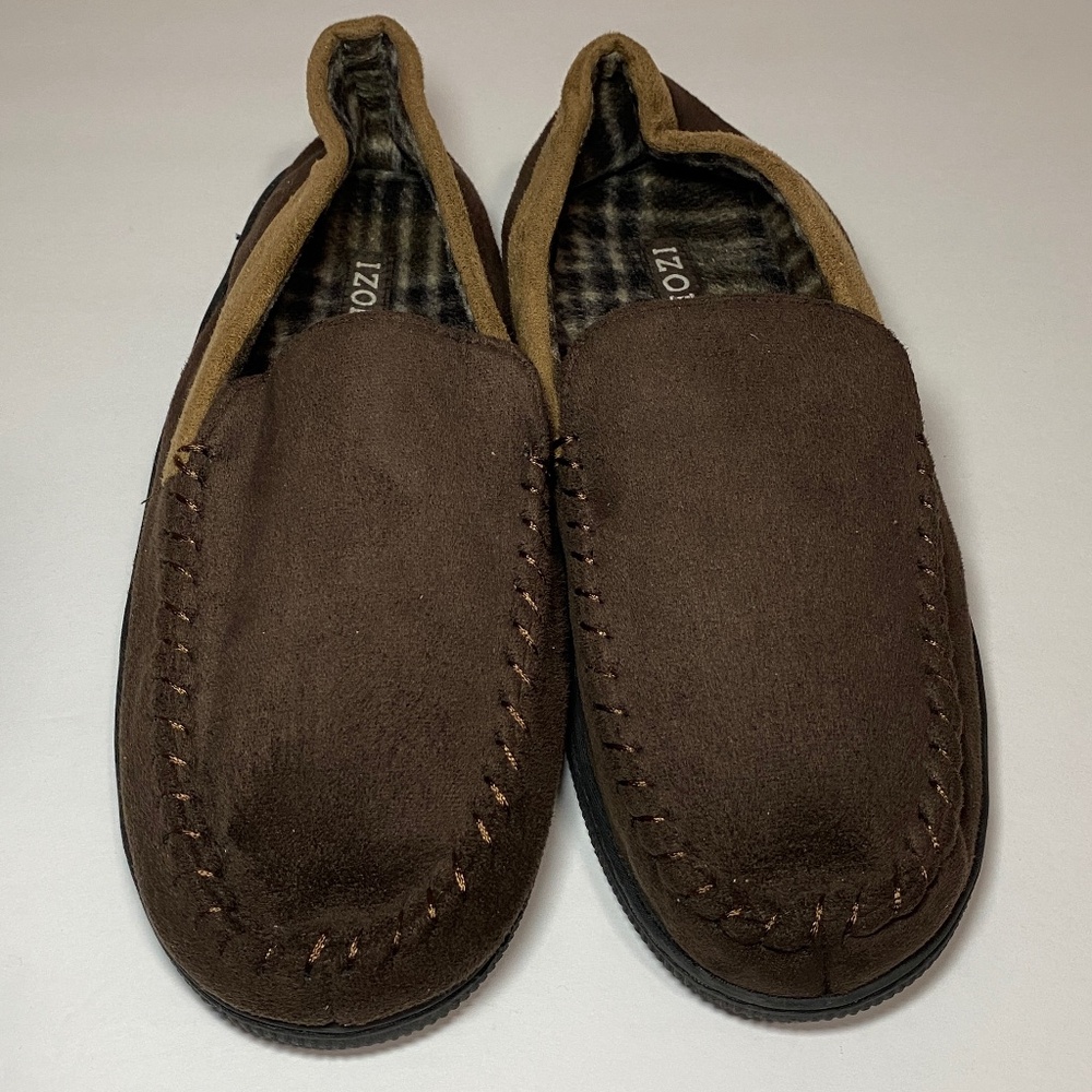 Men's Slippers Moccasin Shoes Cabin XL 11-12 IZOD Brown Faux Suede